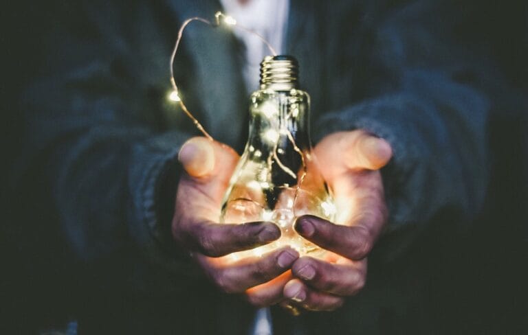 Renewable and Nonrenewable Energy: Key Differences & Uses 11 Renewable and Nonrenewable Energy