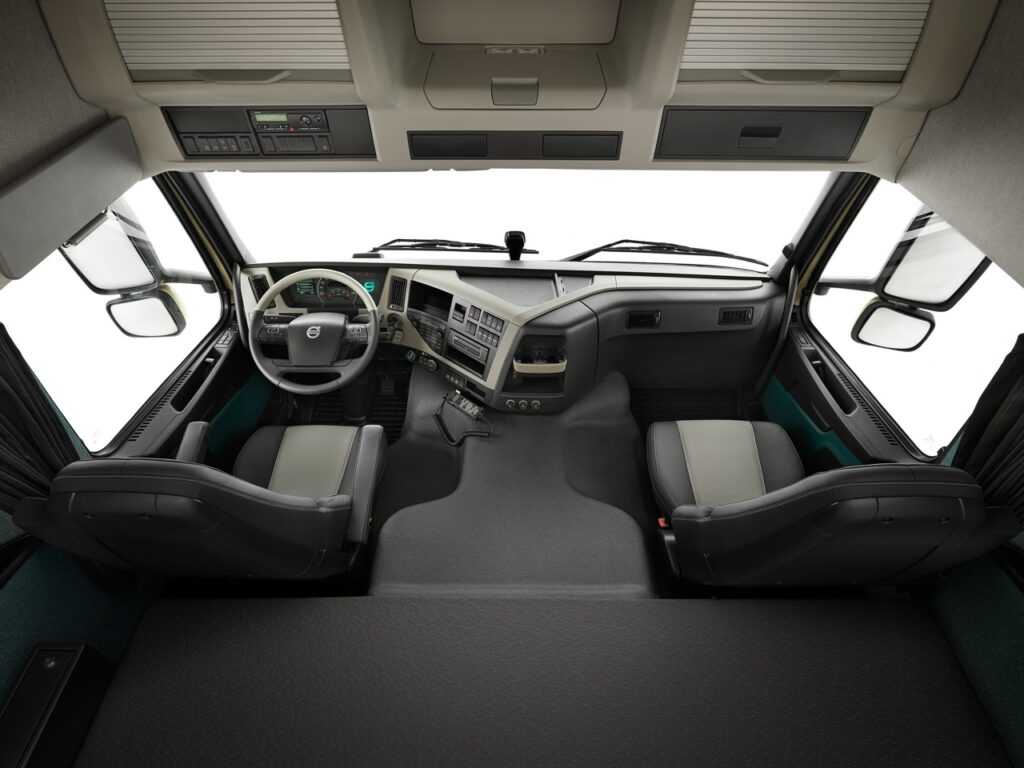 Volvo FM Low Entry interior
