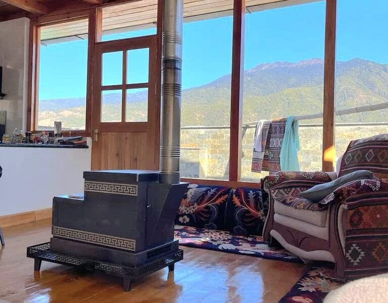 Himalayan Rocket Stove: Eco-Friendly Heating & Cooking Solution for Cold Climate